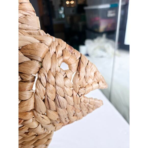 Woven Straw Fish EUC on Stand Table Decor Large Art Fun Fish Gift - Picture 4 of 17